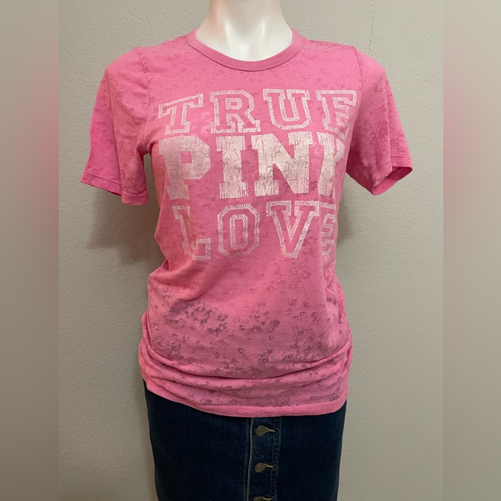 VINTAGE Victoria’s Secret Pink Love Link T-Shirt Med.